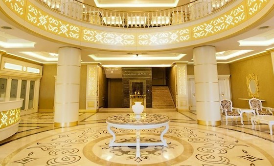 Ayan Şadlıq Sarayı