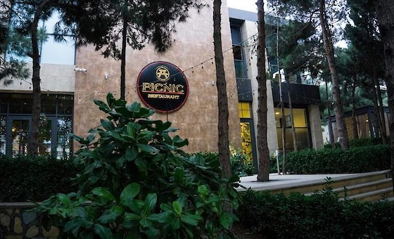 Picnic Restaurant